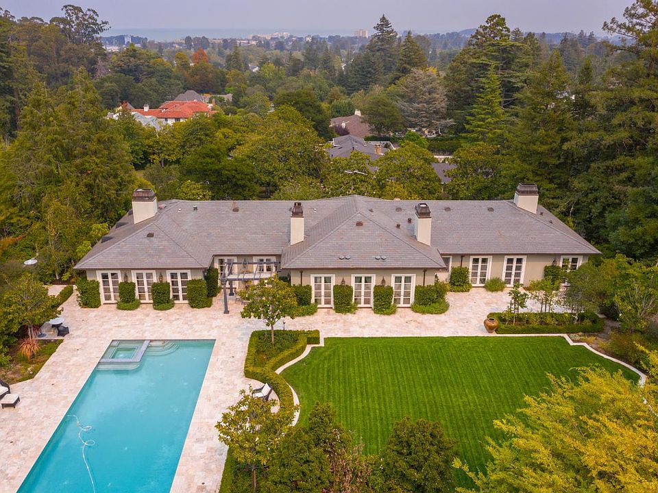 1st image of 25 Downey Way