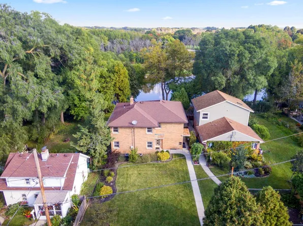 1012 West Eula COURT #1014, Glendale, WI 53209