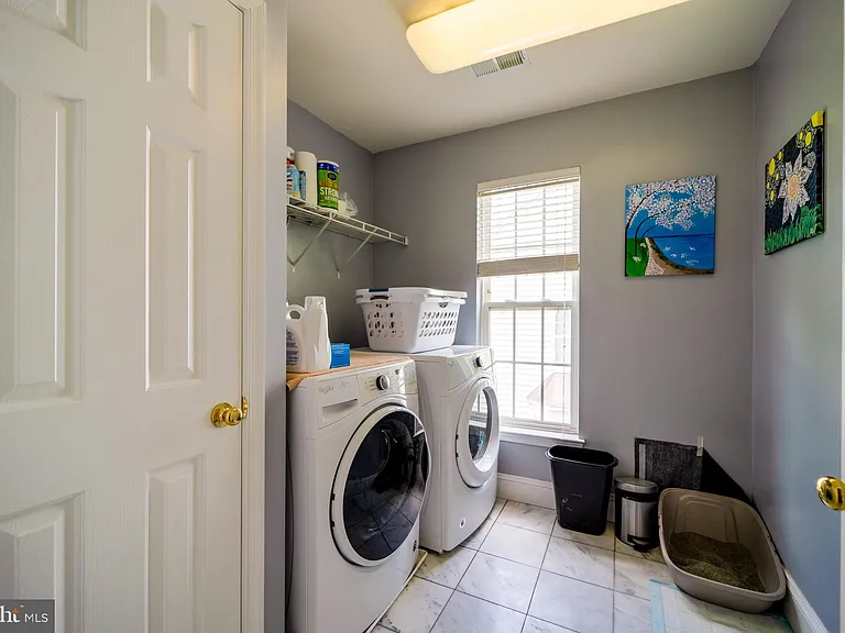 18081 Camdenhurst Dr — Photo 53