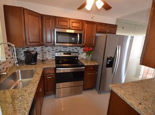 9949 Sandalfoot Blvd APT 521, Boca Raton, FL 33428