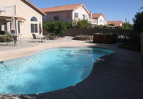 3rd image of 3041 W Corte Olivia