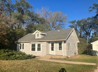 8905 360th Ave, Twin Lakes, WI 53181