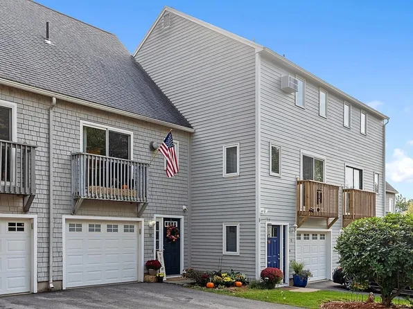 70 Profile Circle, Nashua, NH 03063