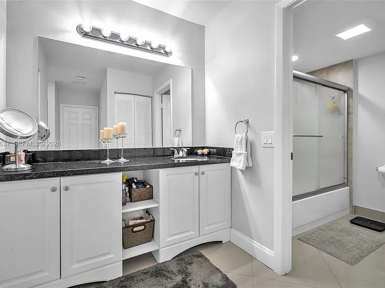 7956 Eastlake Dr #F — Photo 22
