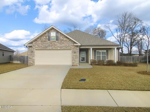 112 Wenlock Cir, Bonaire, GA 31005