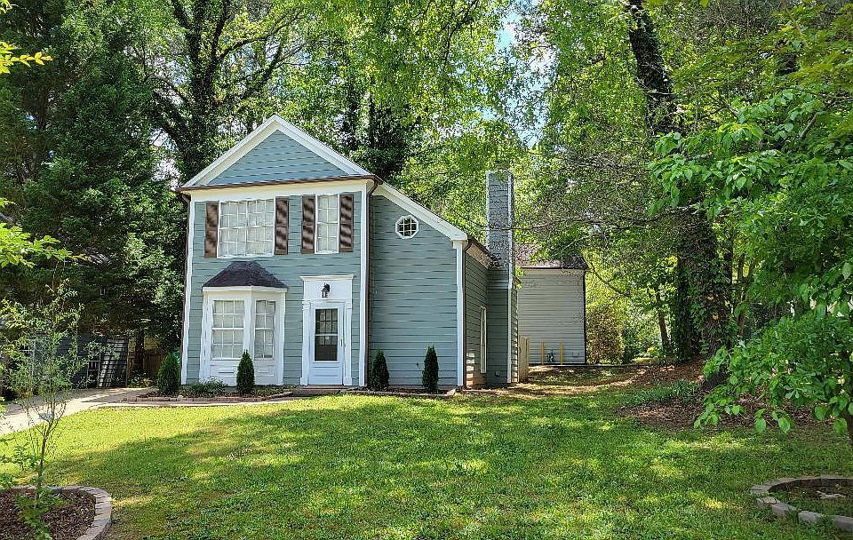 1st image of 4995 Brittany Dr