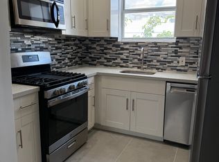 900 Pennsylvania Ave APT 10, Miami Beach, FL 33139