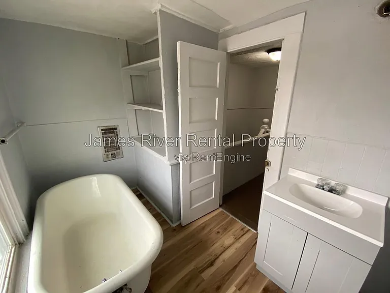 1519 Campbell Ave #A-B — Photo 9