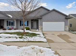 3825 Whitman Ave, Marion, IA 52302