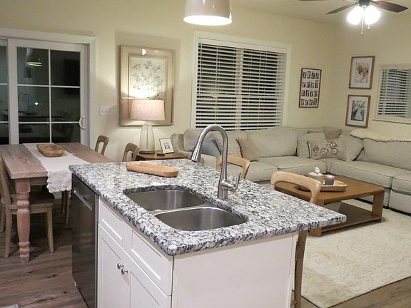 4th image of 272 Sage Blvd
