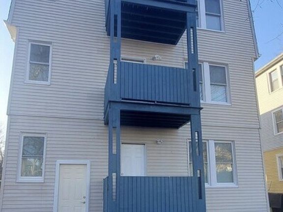 5th image of 28 Eastford St #2