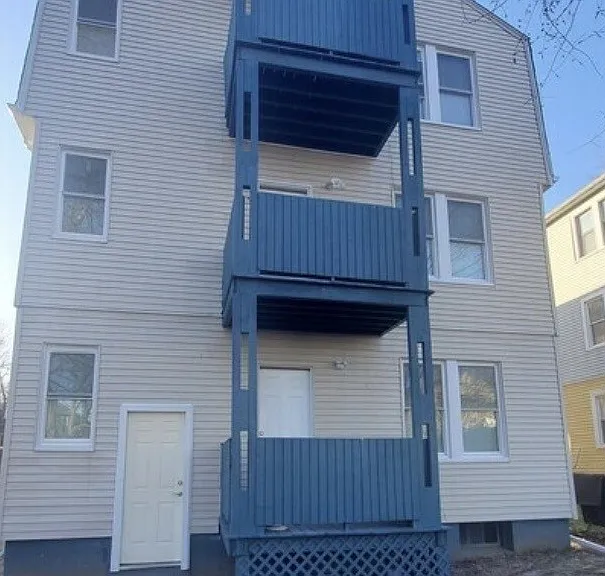 28 Eastford St #2 — Photo 5