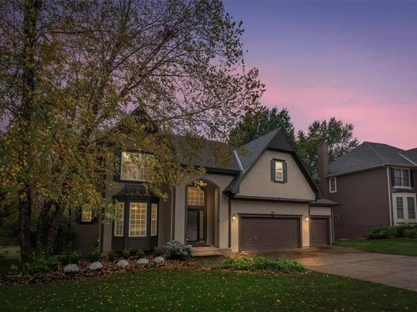 24447 W 114th St, Olathe, KS 66061