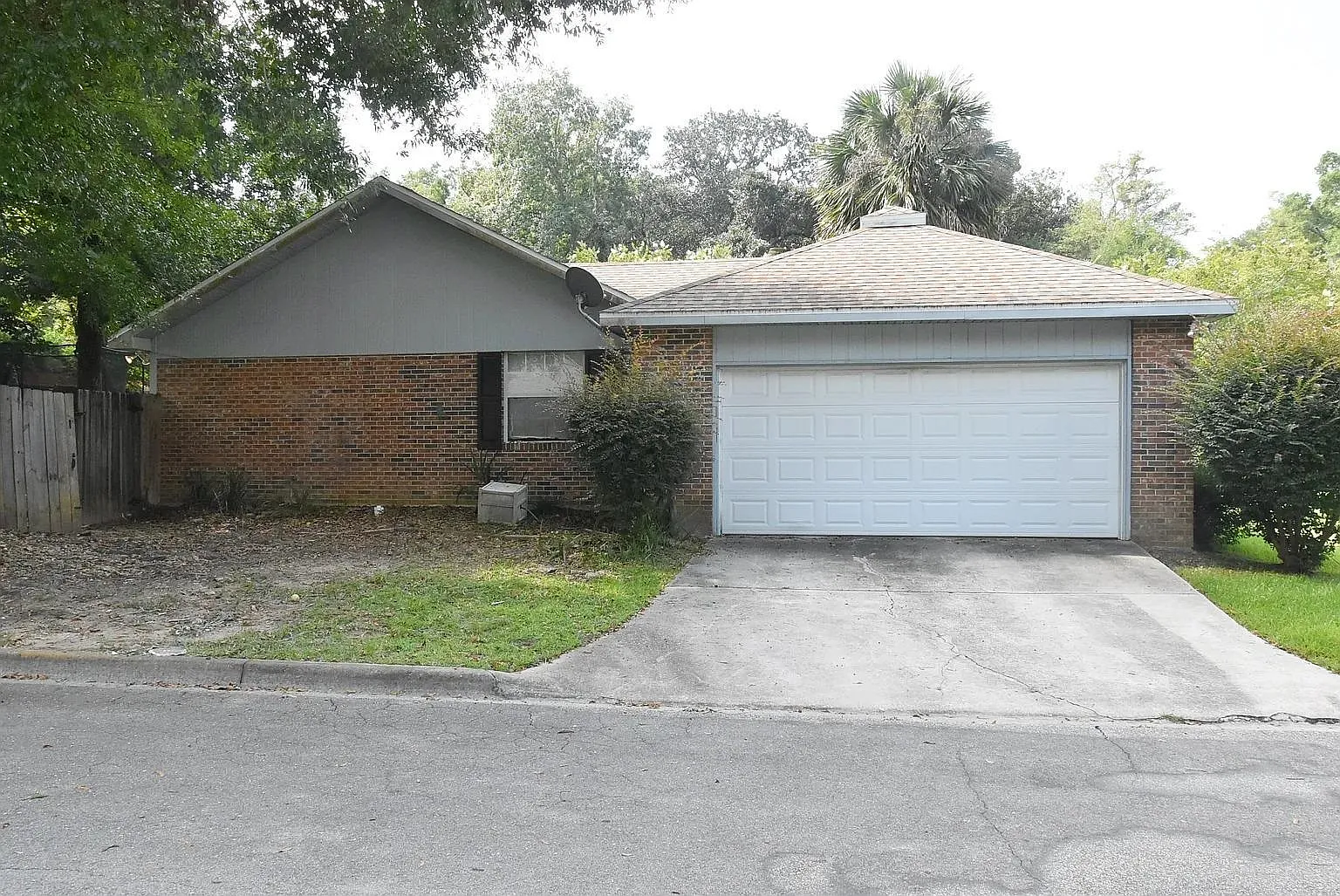 3 bed, 1523 sqft, $2,400 — Photo 1