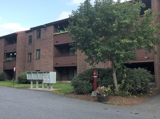 21 Davis Rd, Acton, MA 01720