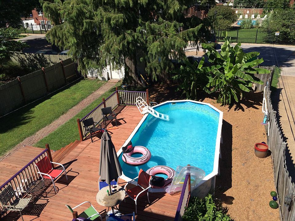 2nd image of 1301 Sidney St