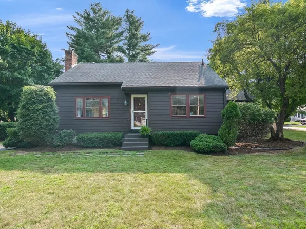20 Windsor Dr, Ashland, MA 01721