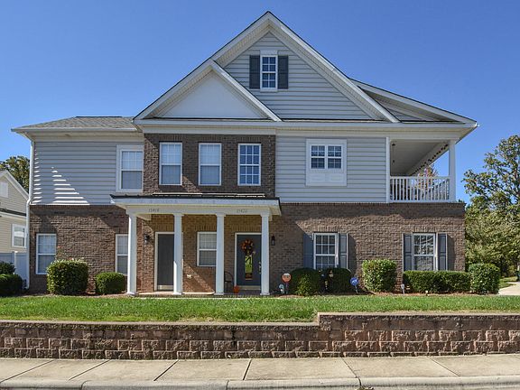 Excellent loacation!