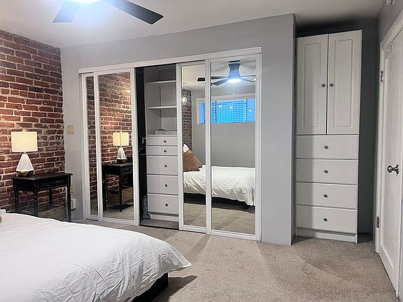 4th image of 1214 N Pearl St APT 5