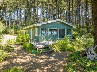 1322 NW Voyager Way, Seal Rock, OR 97376