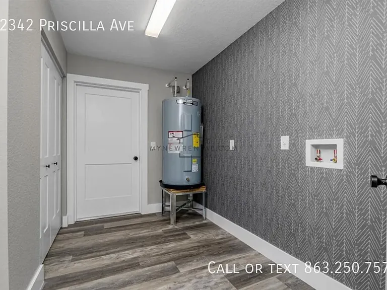 22342 Priscilla Ave — Photo 20