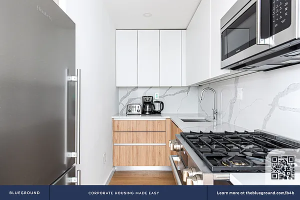 Rented by The Blueground | media 8