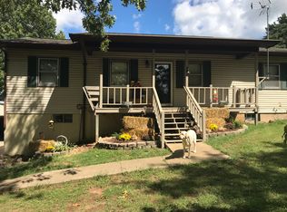 612 Joyner Ln, Mountain View, MO 65548