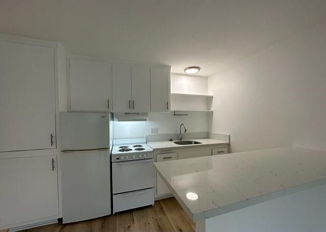 2nd image of 24 17th Ave APT 204