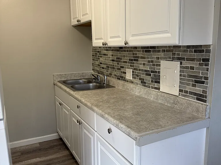 Hidden Oaks Apartments — Photo 1