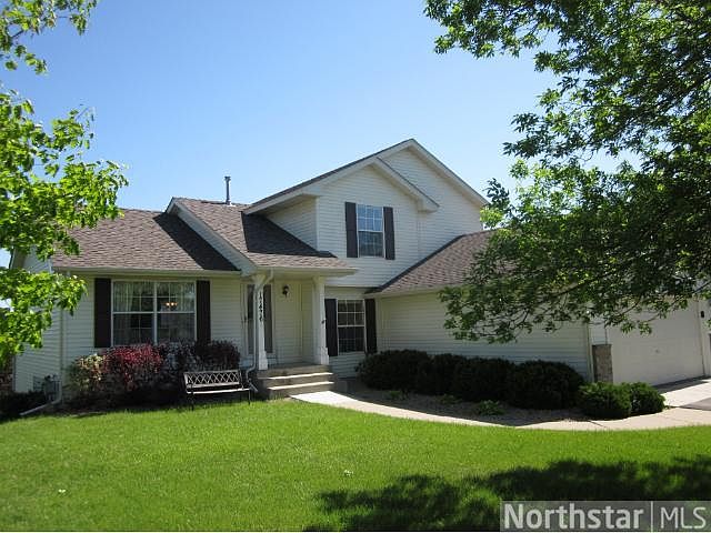 1st image of 17476 Fisher Ct