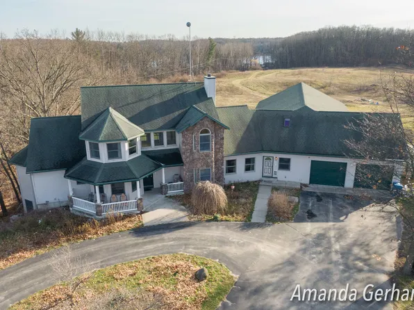 8565 W Cannonsville Rd, Lakeview, MI 48850