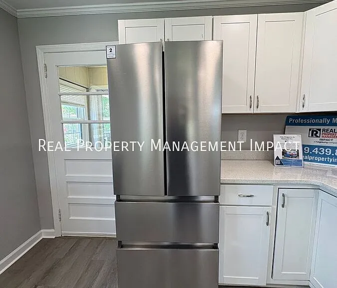 327 Williamson St — Photo 15