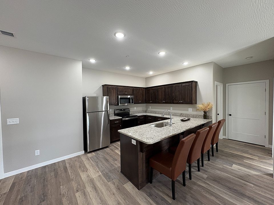 2 bedroom - Kitchen