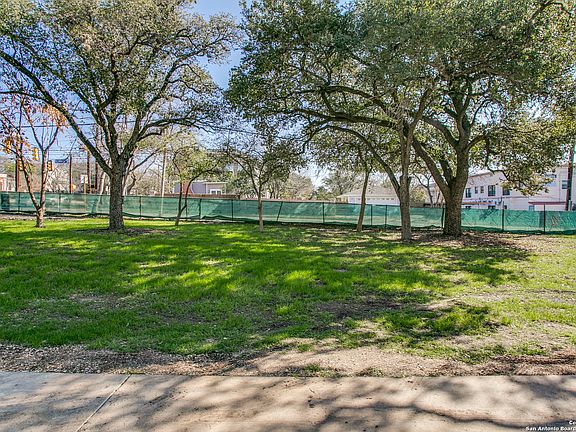 3rd image of LOT 13 E Mulberry Ave LOT 13