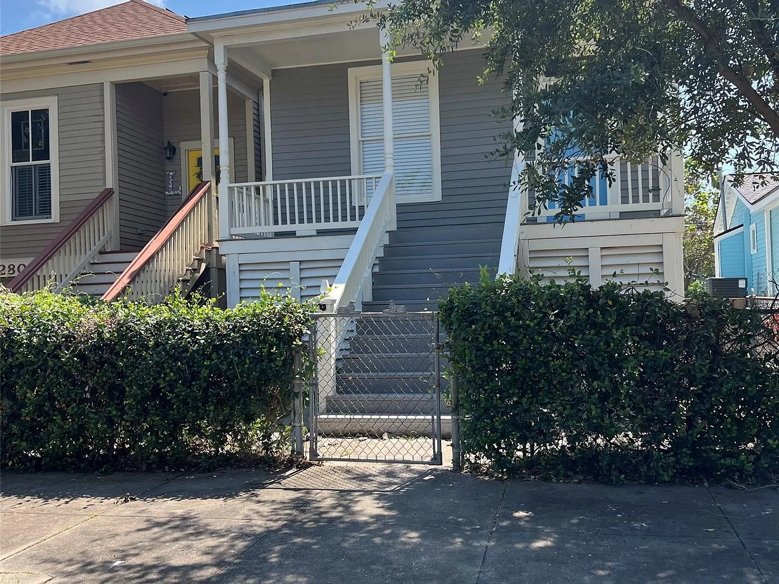 2 bed, 1.0 bath, 940 sqft, $1,800 — Photo 2