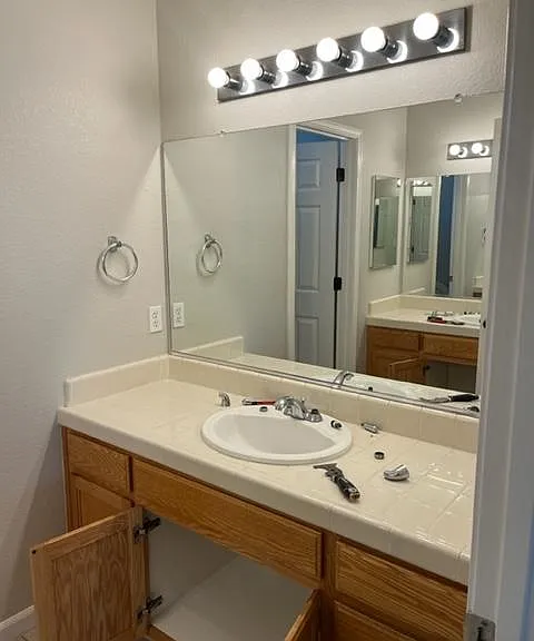 729 Wynyard Cir — Photo 39