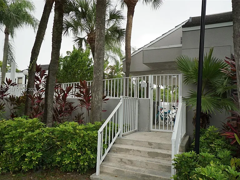 13015 SW 88th Ter S #201-B — Photo 38