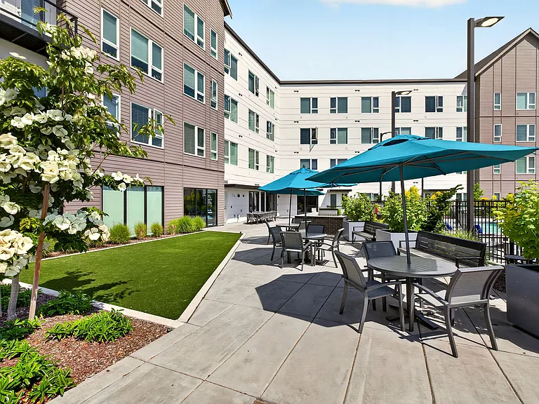 Alta University Place — Photo 30