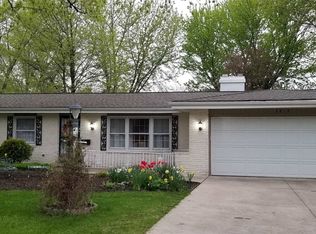 3819 Captiva Dr, Fort Wayne, IN 46815