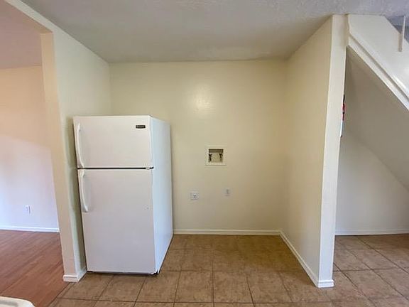 3rd image of 301 Morningside Dr SE APT B