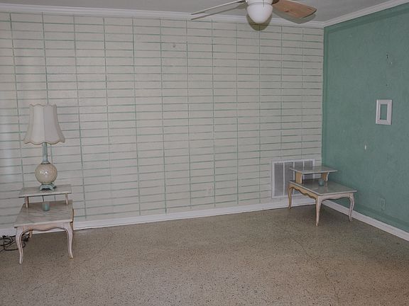 2nd image of 5573 25th Ave N