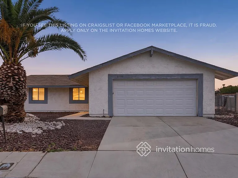 2509 Buckthorn Cir — Photo 3