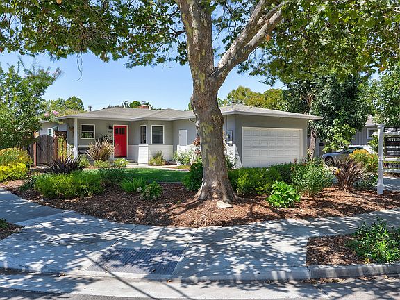 3rd image of 701 Georgia Ave