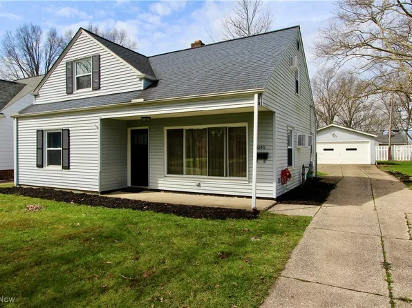 6846 Beresford Ave, Parma Heights, OH 44130