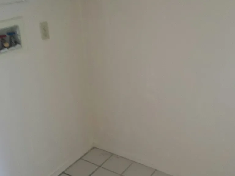 2208 Kings View Cir — Photo 16