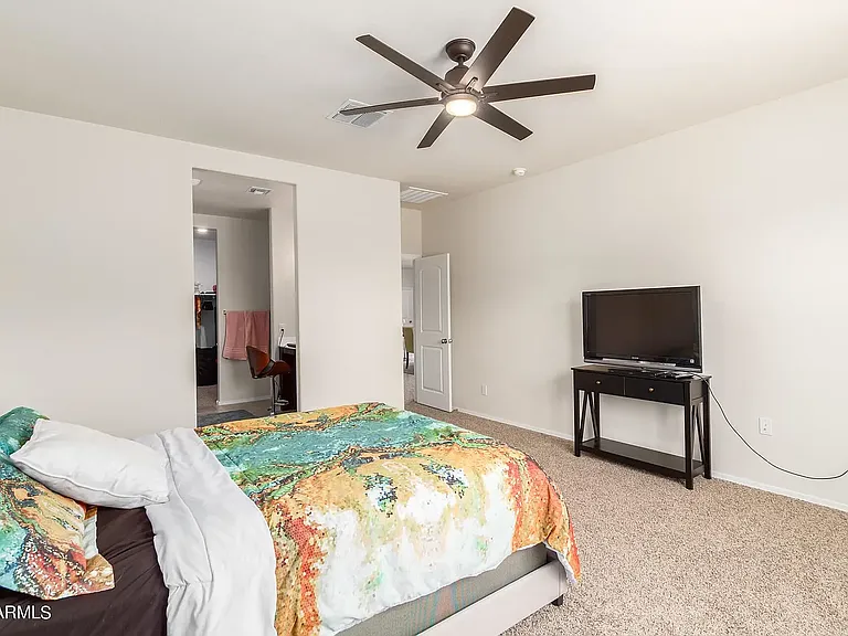 2418 E Santa Barbara Trl — Photo 17