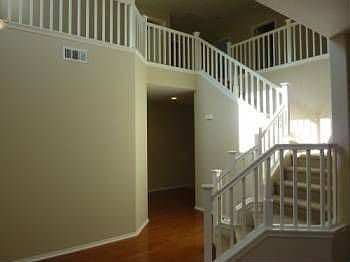3rd image of 15981 Avenal Ct