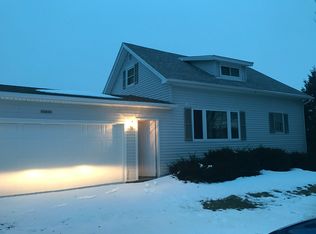 N2044 Cty South Rd, Pulaski, WI 54162