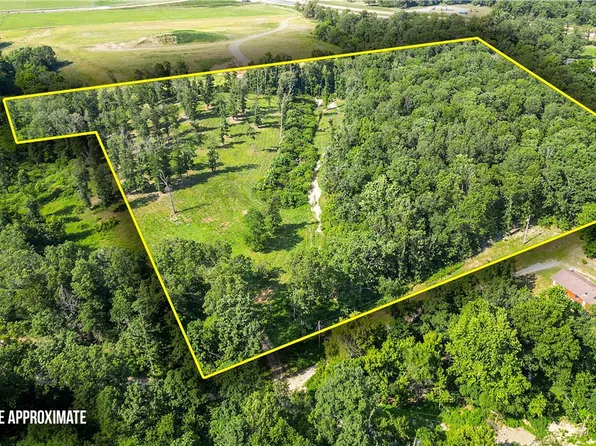 13377 Holmes Rd, Bentonville, AR 72713