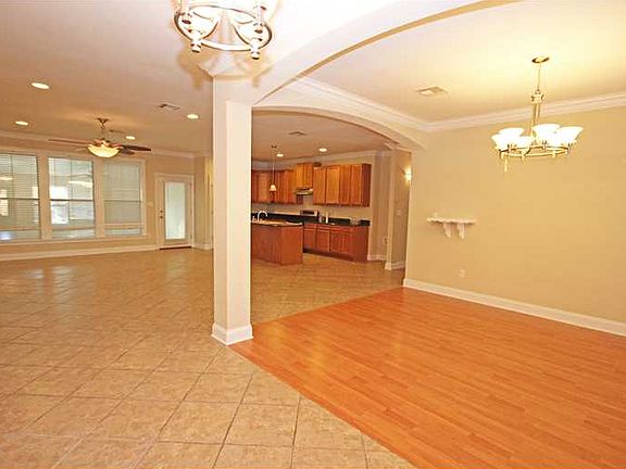 2nd image of 5217 Karen Dr